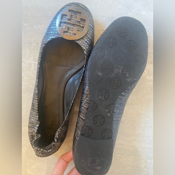 Tory Burch Reva Flats size 10 - Picture 2 of 6